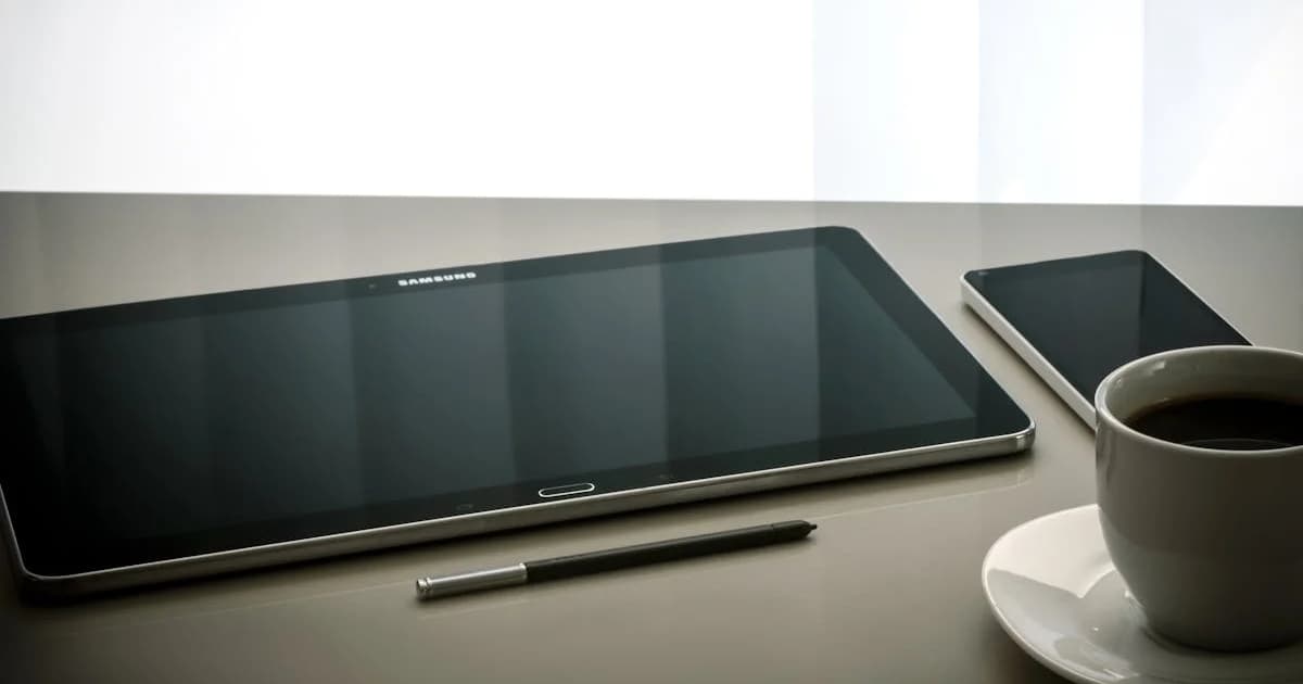 New Book Empowers Women Over 40 to Navigate Career Changes Confidently